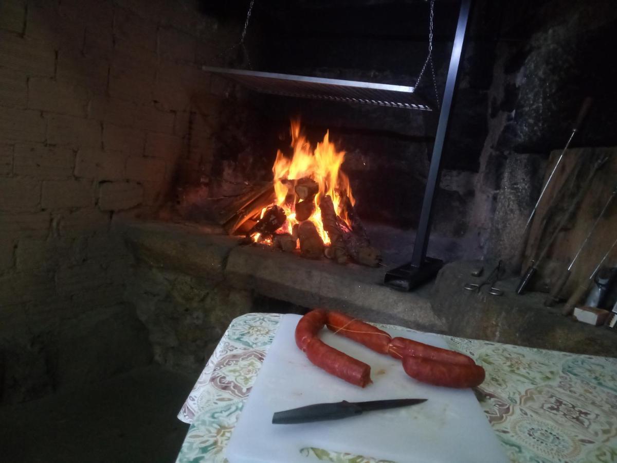 Maison d'hôtes A Casa De Lucha à Meis Extérieur photo
